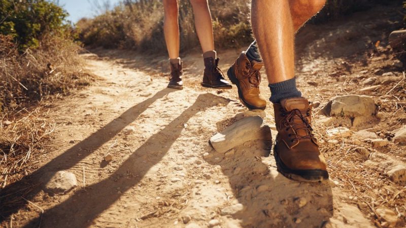 Boots and Shoes for Trekking and Hiking: learn how to choose